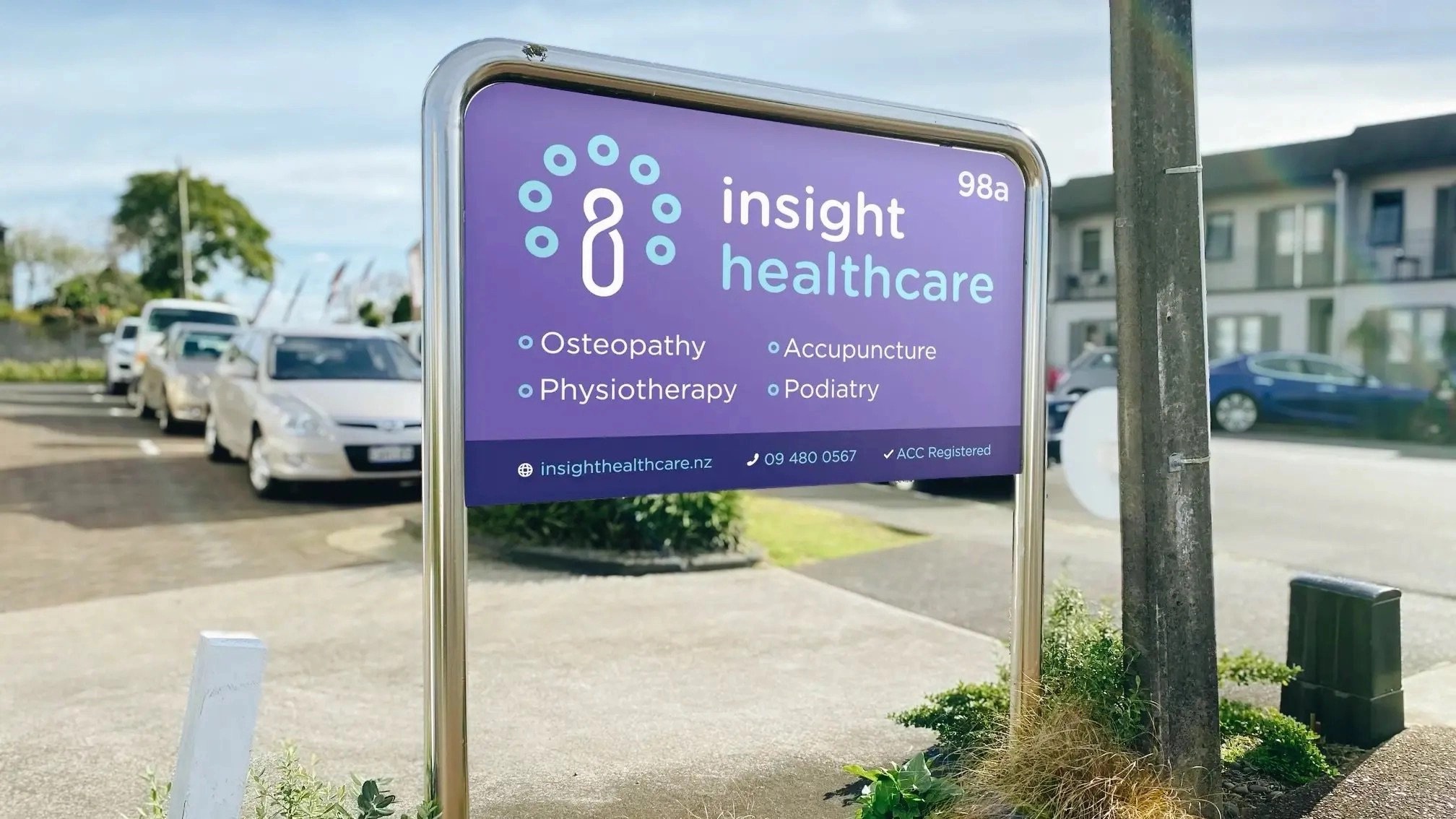 Insight Healthcare wayfinding and signage — directional design